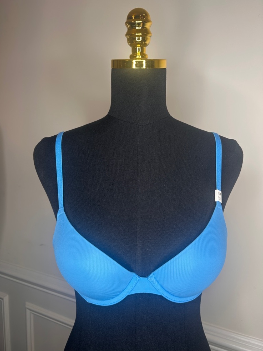 Pink Victoria's Secret Womens Wear Everywhere Push Up Bra Size 32C Teal Blue